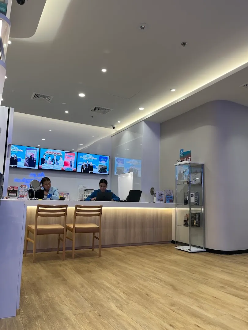 Aura Bangkok Clinic, Srinakarin