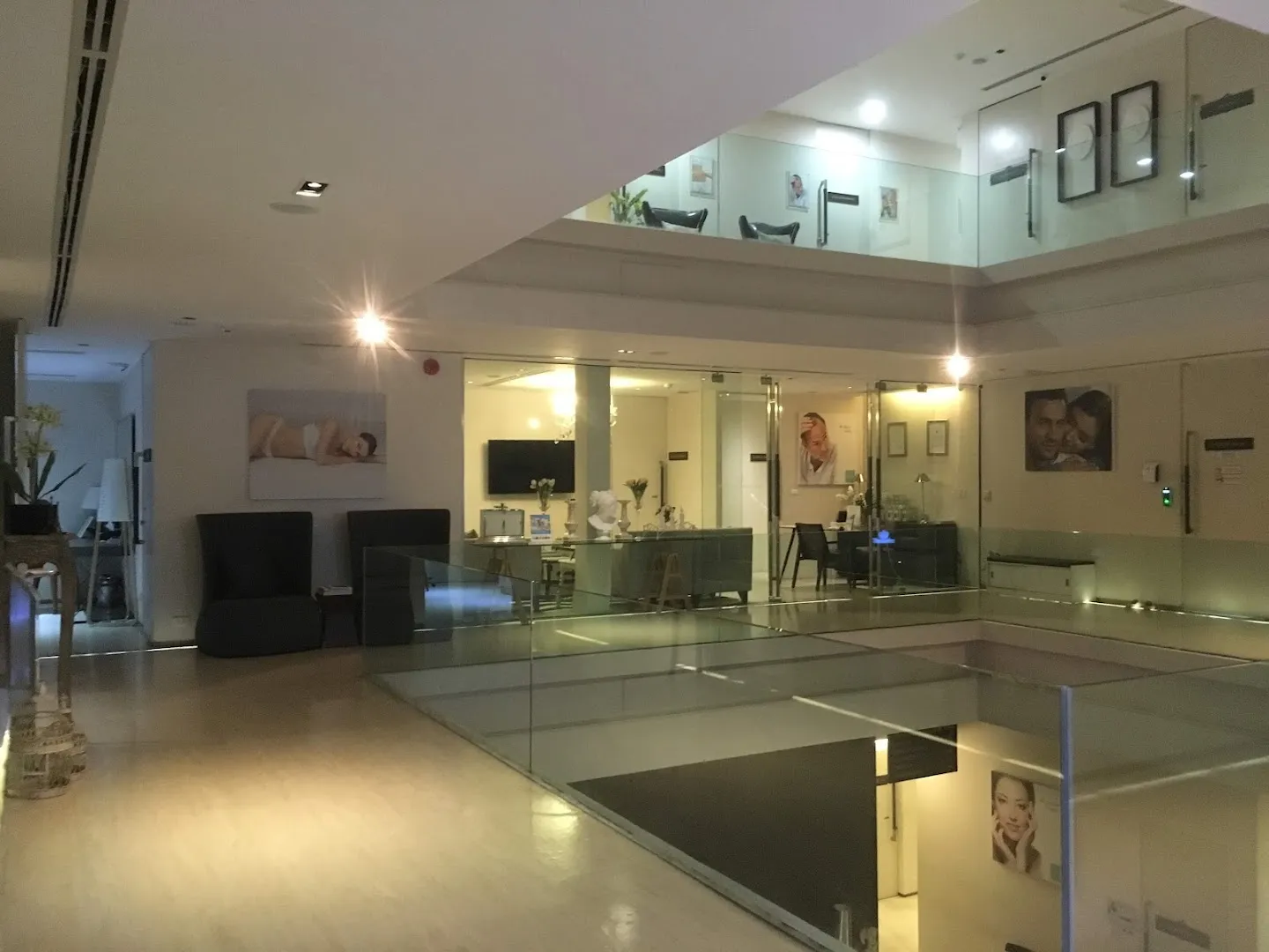 Dermaster Clinic, Ekkamai