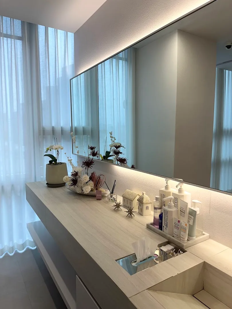 DION Clinic Sinsa