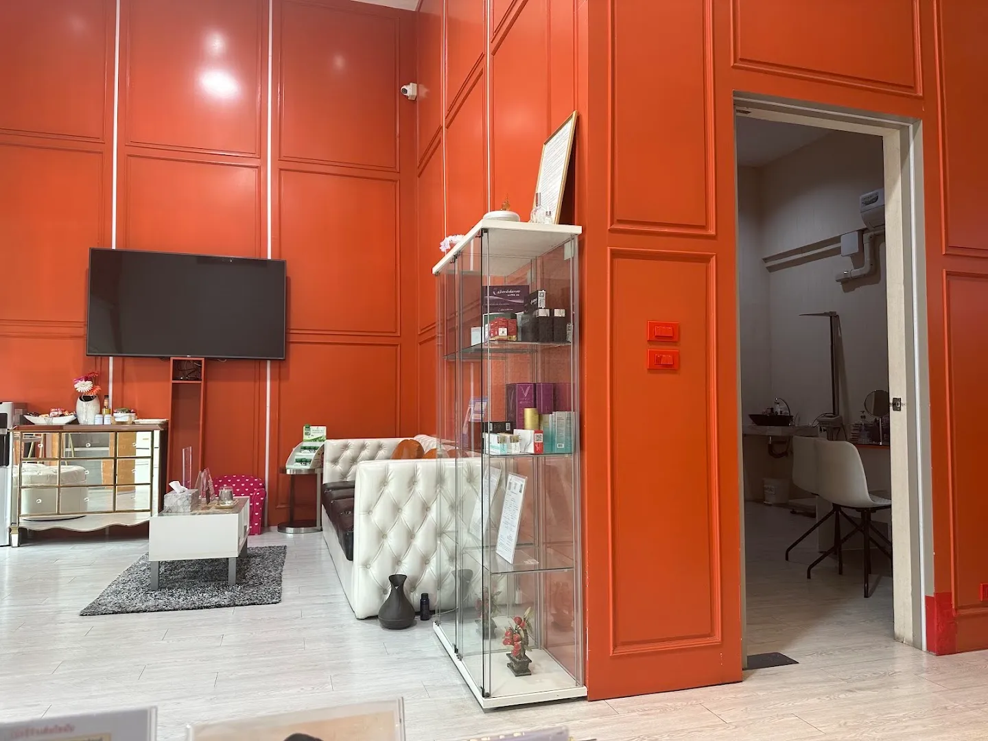Diora Clinic