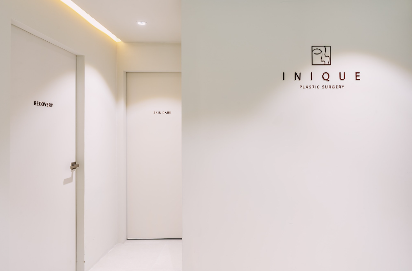Item Plastic Surgery