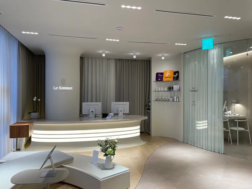 Lesommet Clinic