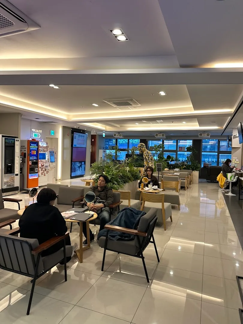 Lizon Clinic Apgujeong