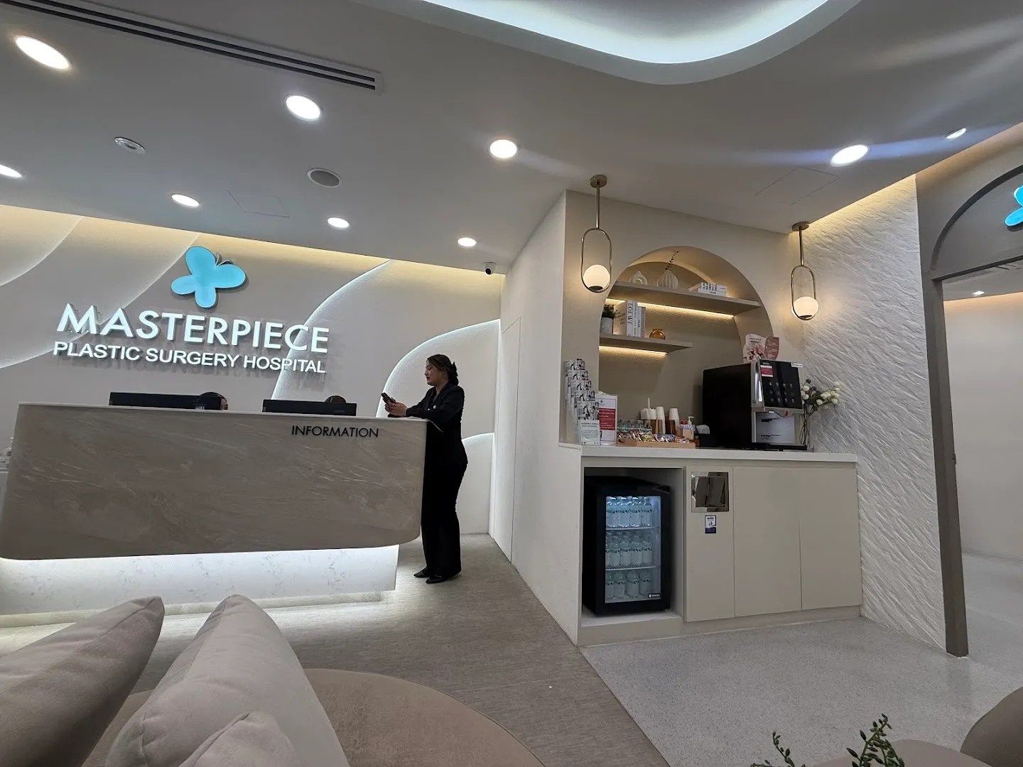 Masterpiece Hospital, Facial Contouring Centre