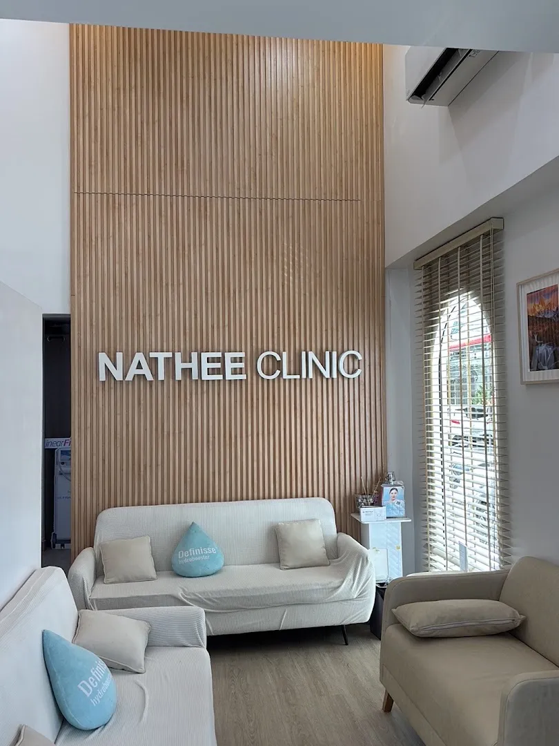 Nathee Clinic, Charan