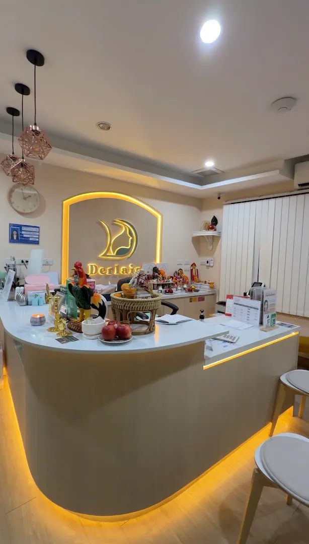 Om Yai Ruam Phaet Skin Clinic