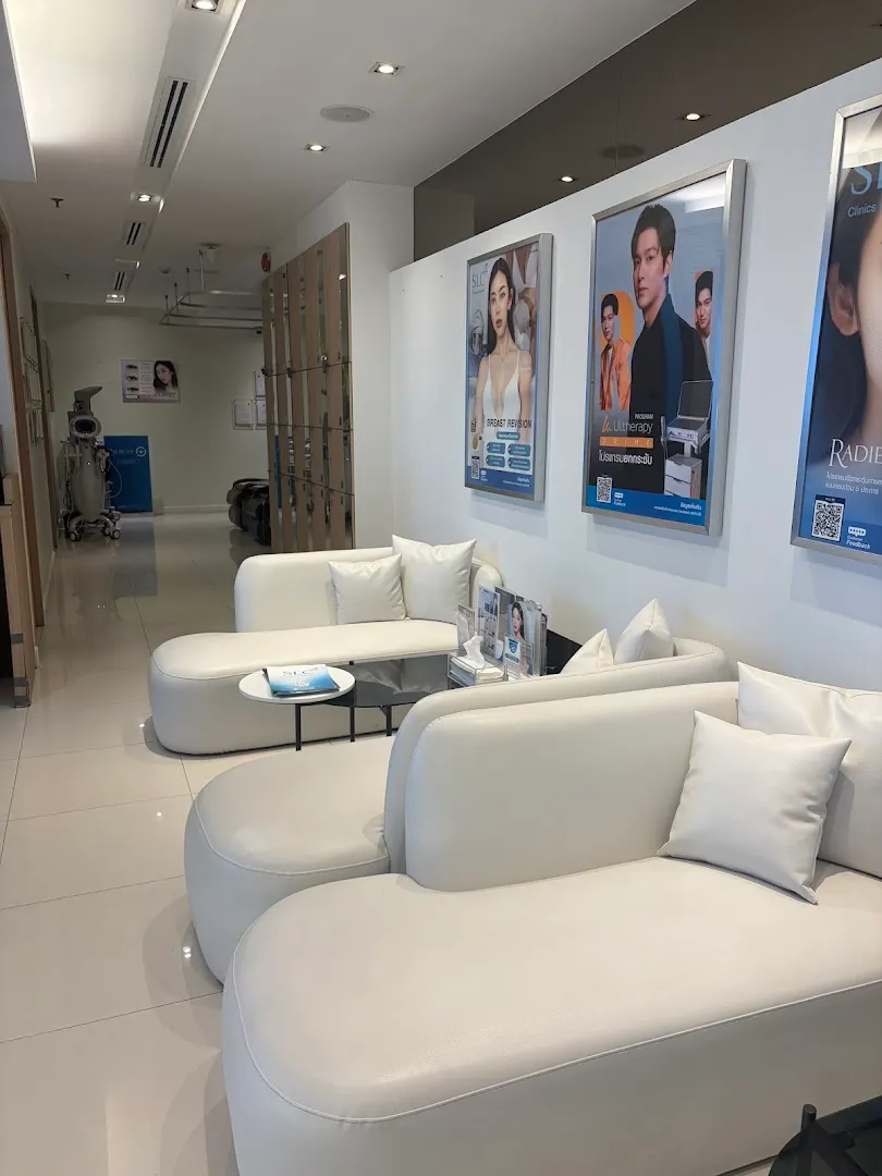 SLC Clinic, Central Pinklao