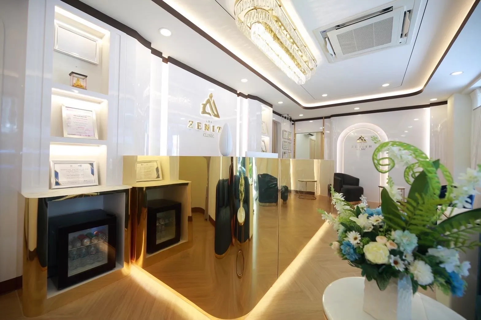 The Zenith Clinic, Phaya Thai