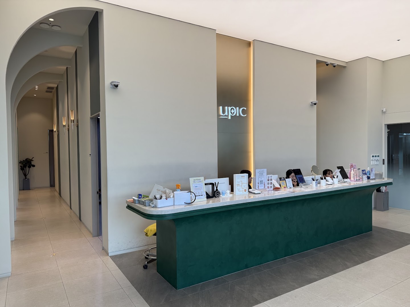 UPIC Clinic Hongdae