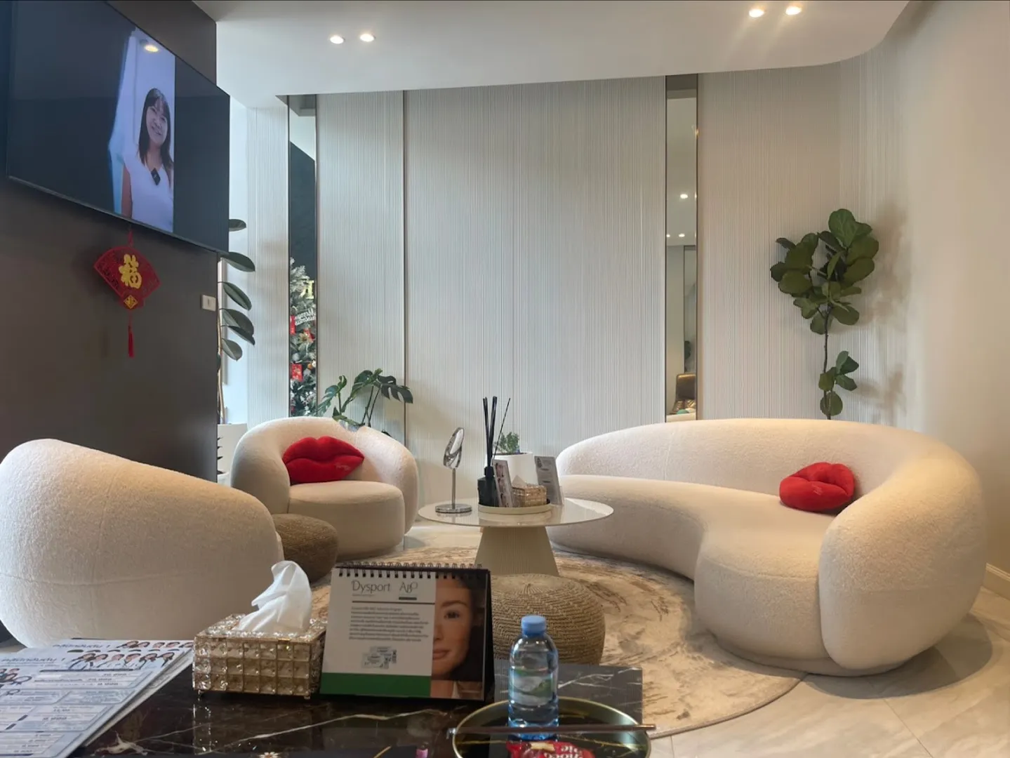 V Clinic Wellness Center, Bang Na