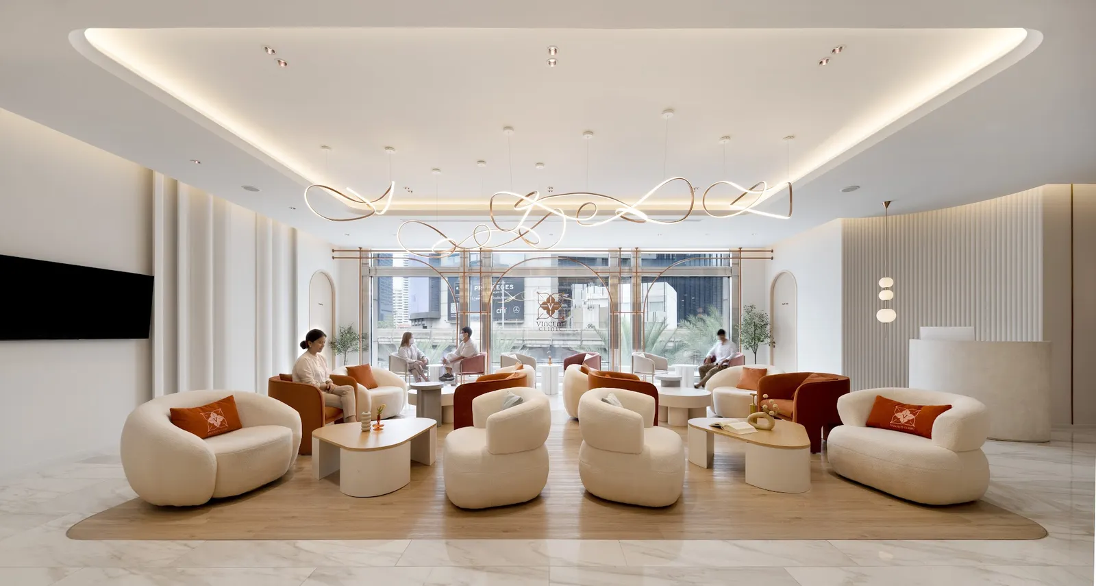 Vincent Clinic, Asok
